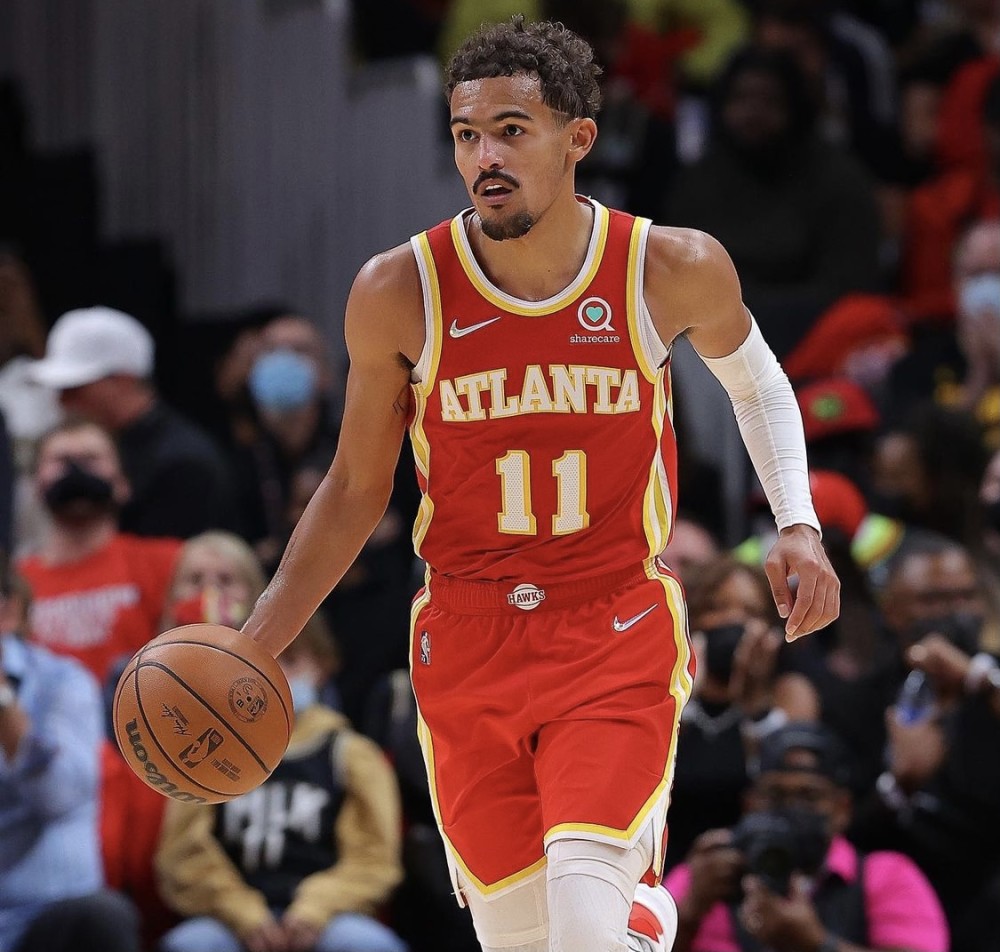 欧冠积分榜分析：小组晋级形势紧张,（欧冠积分榜解读：小组出线形势吃紧）