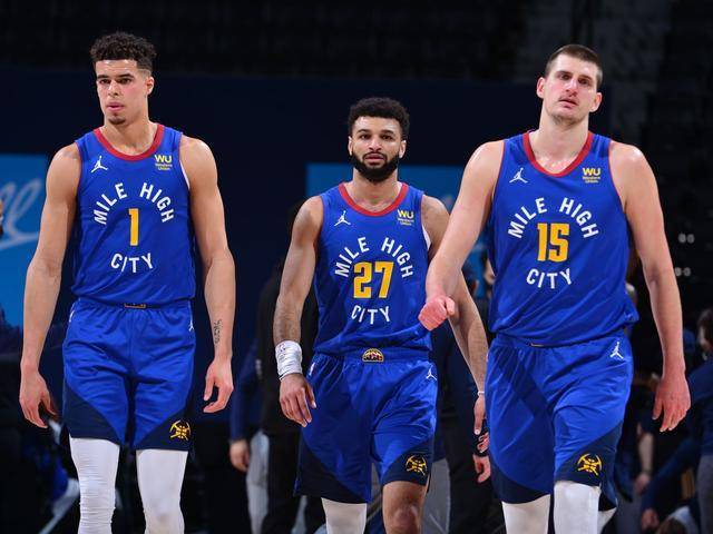 日职联战报：杜克1射1传，町田泽维亚3-1战胜名古屋鲸鱼（J联赛快讯：杜克传射建功，町田泽维亚3-1力克名古屋鲸鱼）