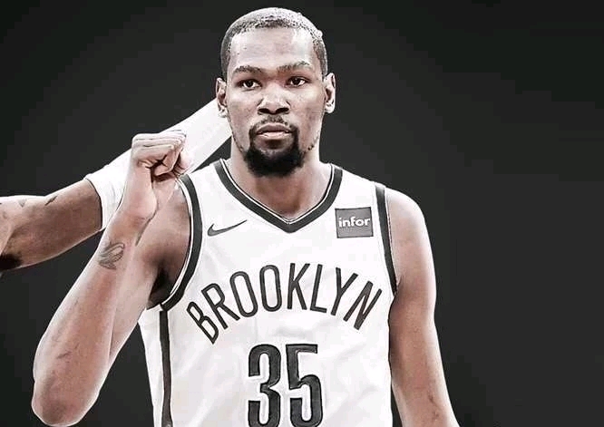 霍姆格伦单场20+命中率联盟第三，雷霆轻取太阳晋级杯赛四强（霍姆格伦砍下20+效率列联盟第三，雷霆轻取太阳挺进杯赛四强）