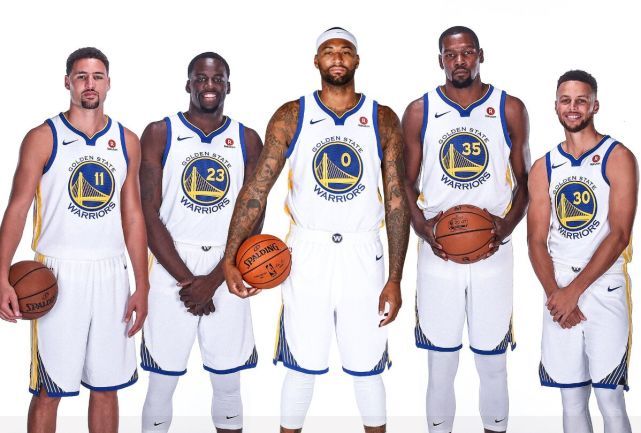 盘点非洲杯荒唐事：裁判中暑提前吹哨，1米7后卫客串门将（非洲杯离谱瞬间盘点：裁判中暑提前鸣哨，1米7后卫客串守门员）