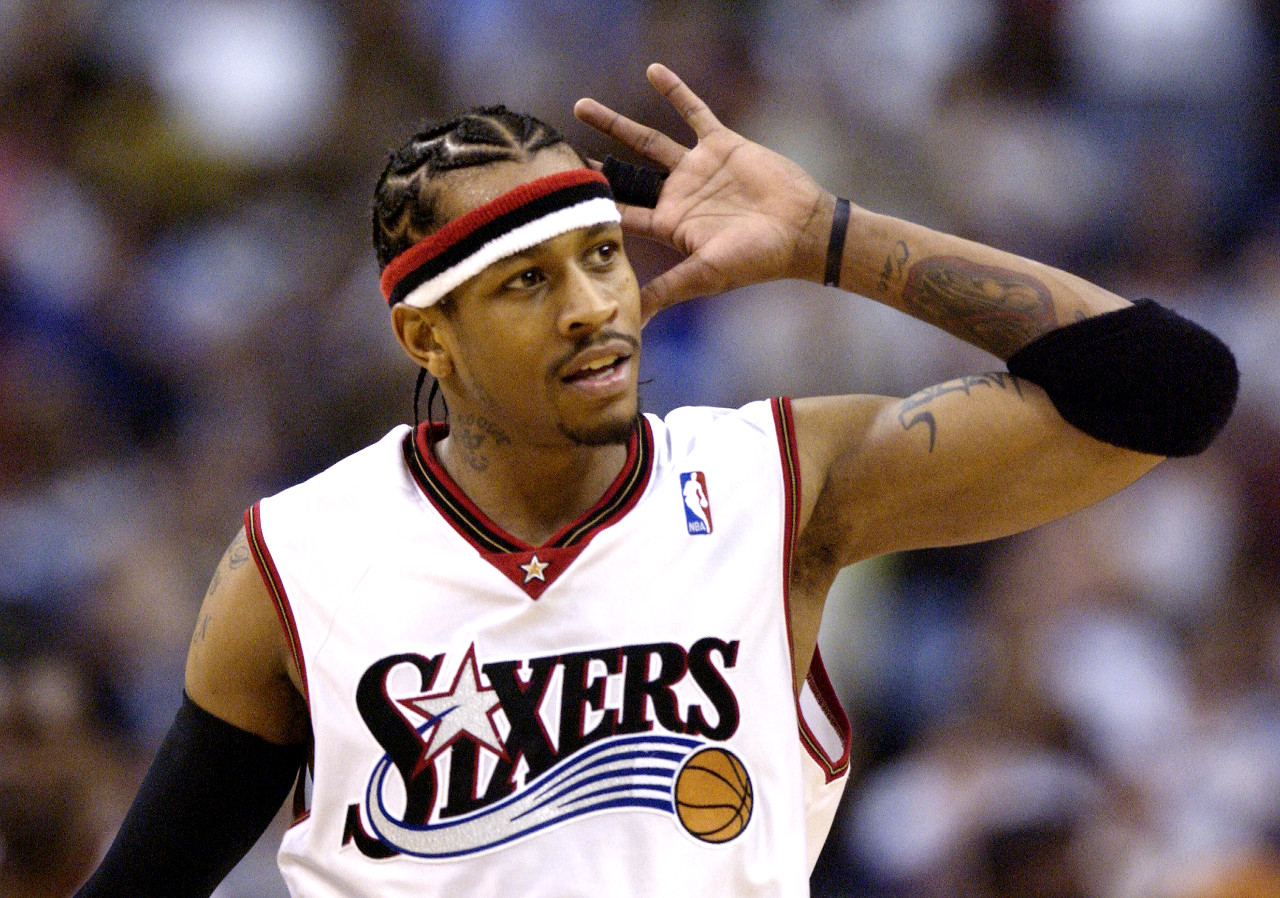 鲁尼：我不太喜欢吃烤肉，宁可吃火腿、鸡蛋和薯条（鲁尼：烤肉不对胃口，我更偏爱火腿、鸡蛋和薯条）