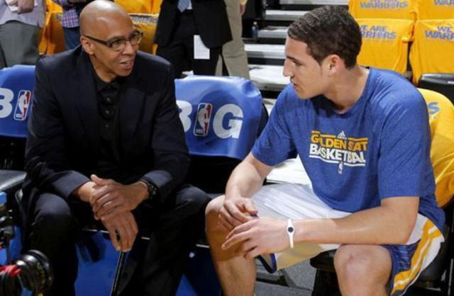 费迪南德：见到巴乔让我非常激动，那仿佛让我回到了童年时代（费迪南德：与巴乔相见激动万分，恍若重回童年）