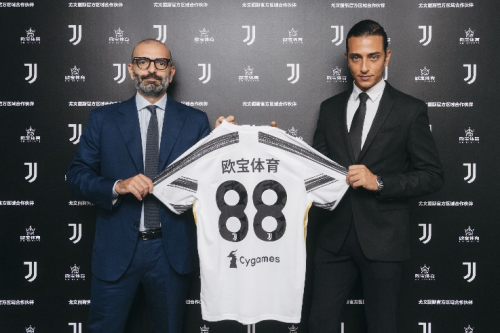 塞尔塔主帅称阿隆索是皇马最佳教练人选（塞尔塔主帅：阿隆索是皇马帅位最佳人选）