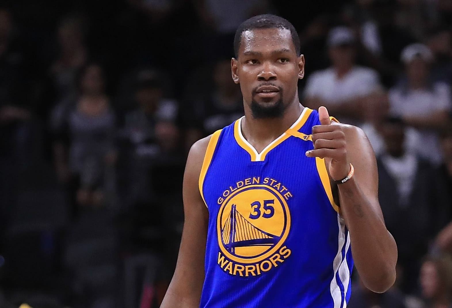 沃勒尔：纽卡8000万买沃尔特马德简直是捡了大便宜（沃勒尔：纽卡8000万引进沃尔特马德，物超所值）