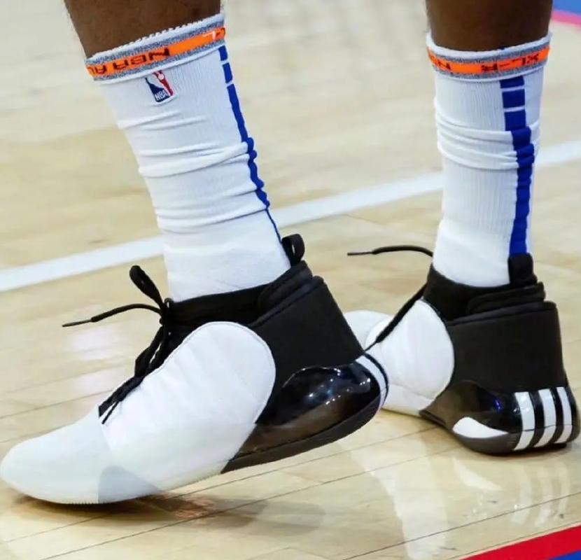 皇家马德里危机：瓦尔达诺指责球员缺乏侵略性（皇马陷入危机：瓦尔达诺批评球员缺乏攻击性）