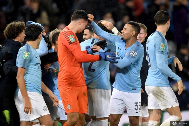 斯帕莱蒂：对球队整体表现很满意；DV9带伤出战表现出了责任感（斯帕莱蒂满意全队发挥，赞DV9带伤上阵尽显担当）