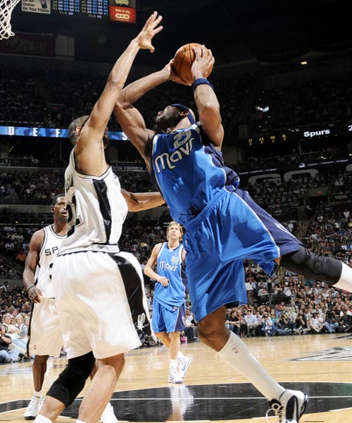 意媒：国米想引进一名即战力后卫，正关注利物浦的科纳特（意媒：国米寻求即战力中卫，已将利物浦后卫科纳特纳入引援名单）