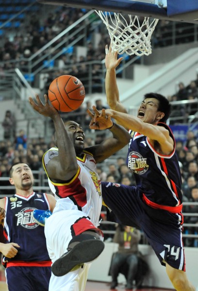 1-2折戟亚平宁！英超11.4亿豪门惨遭逆转跌出前8 各项赛事4场不胜（1-2客场折戟亚平宁！总身价11.4亿英超豪门遭逆转跌出前八 各赛事近4场不胜）