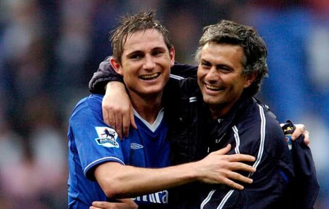 不仅仅表达 不仅仅表达